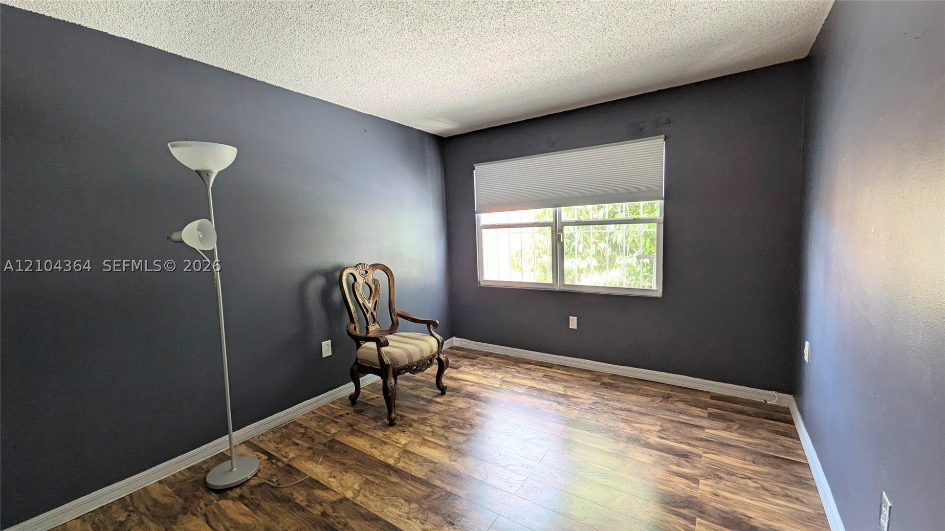 502 NW 11th St, Miami FL 33136