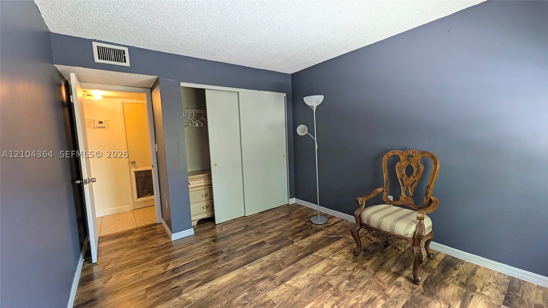 502 NW 11th St, Miami FL 33136