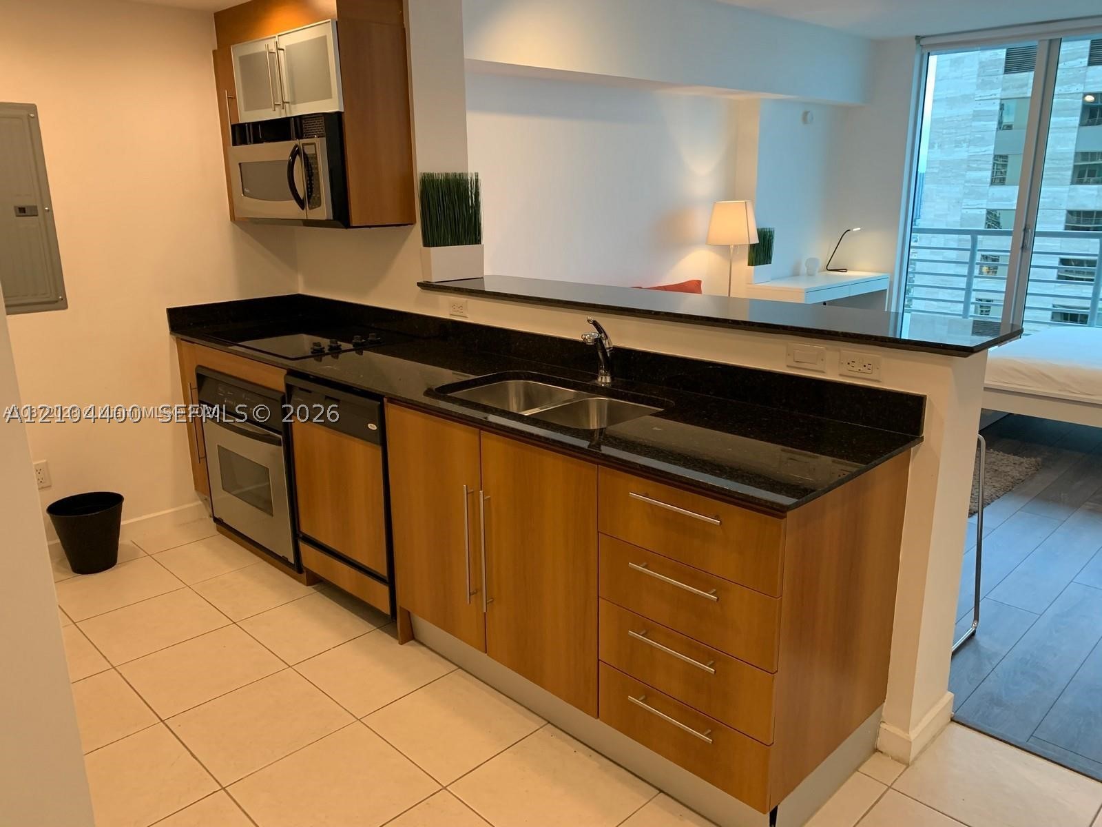 335 S Biscayne Blvd #3406, Miami FL 33131