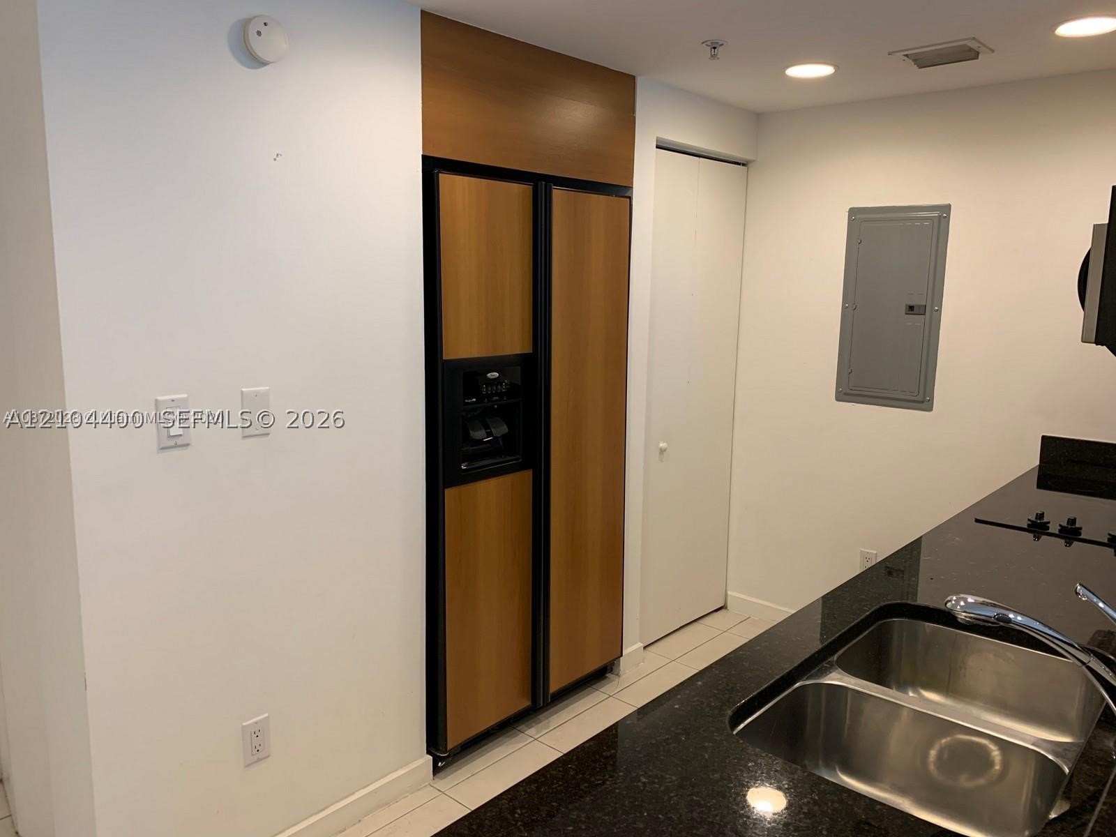 335 S Biscayne Blvd #3406, Miami FL 33131