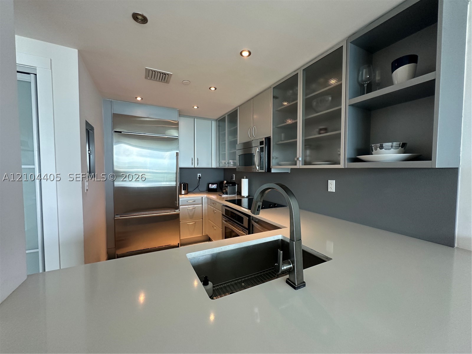540 West Ave #1811, Miami Beach FL 33139