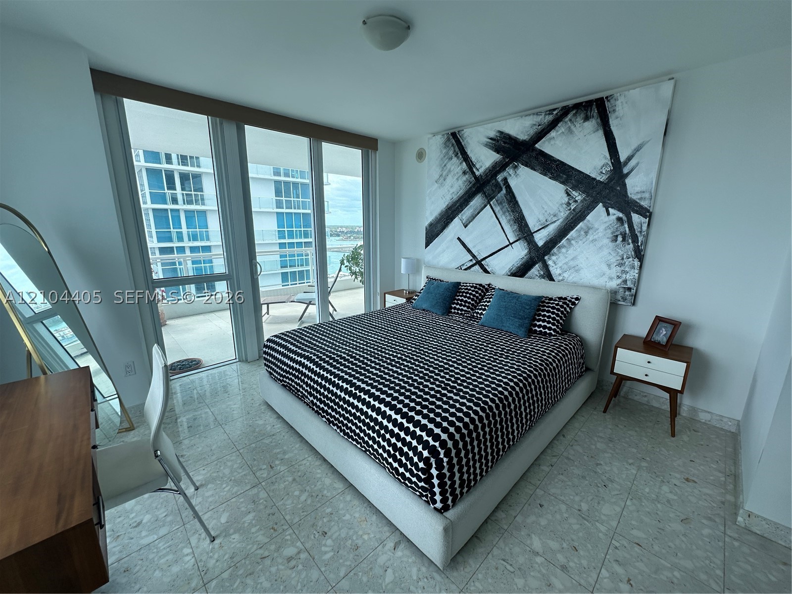540 West Ave #1811, Miami Beach FL 33139