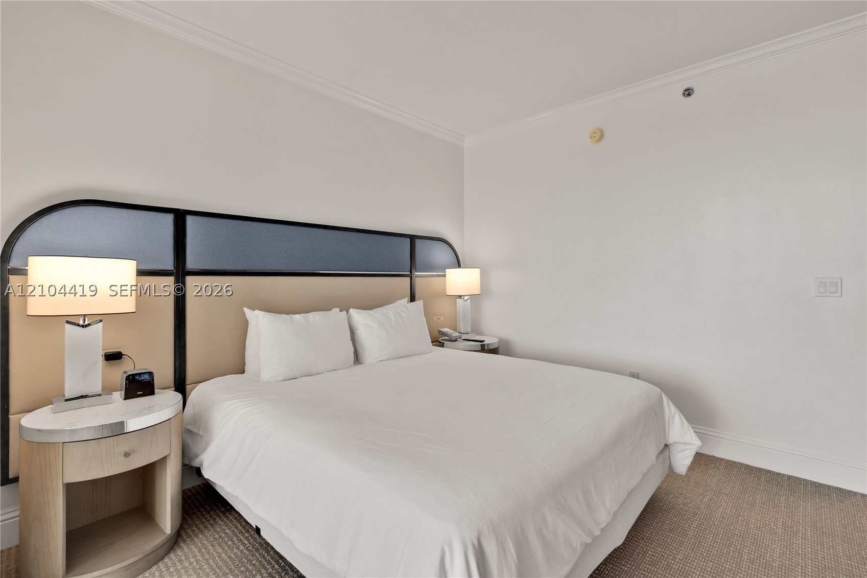 4401 Collins Ave #1508, Miami Beach FL 33140