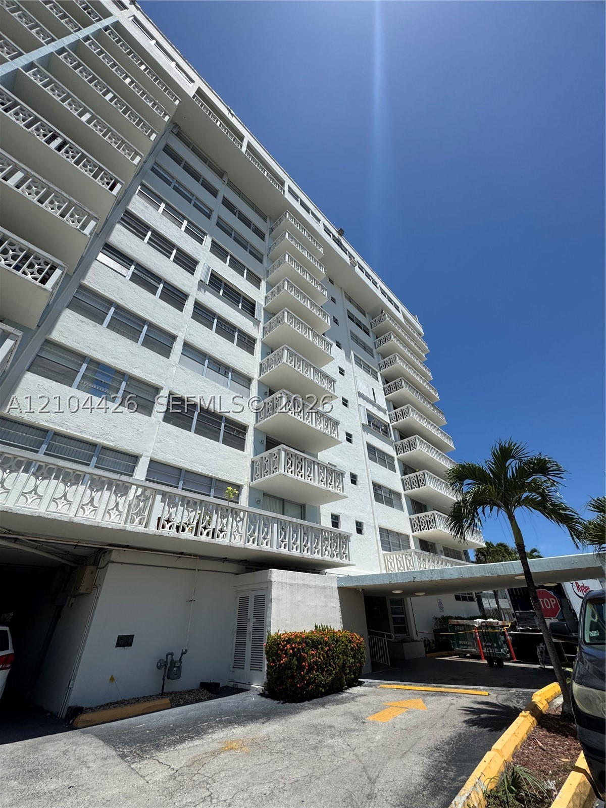 13155 Ixora Ct #804, North Miami FL 33181