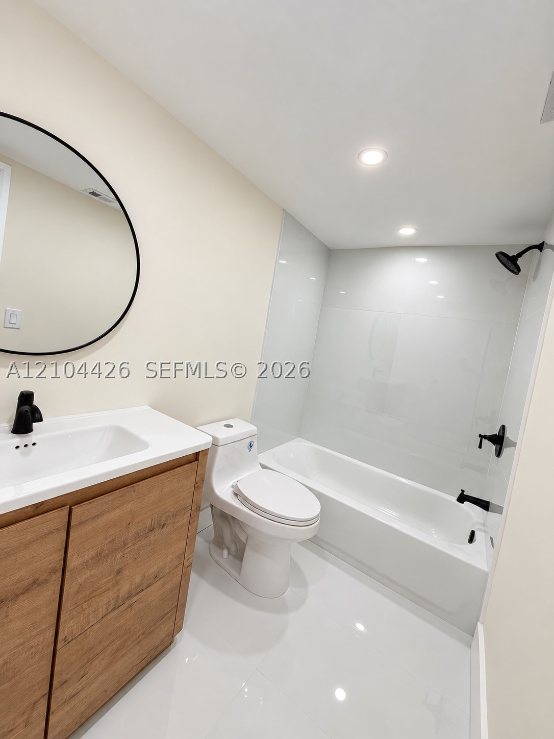 13155 Ixora Ct #804, North Miami FL 33181