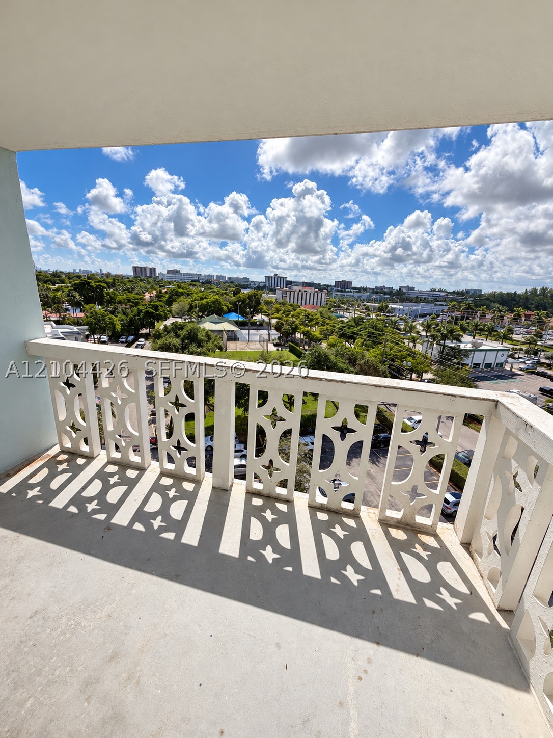 13155 Ixora Ct #804, North Miami FL 33181