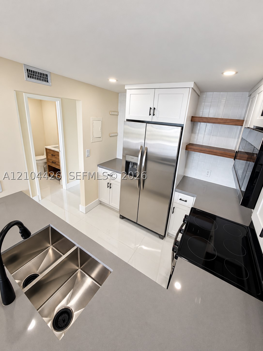 13155 Ixora Ct #804, North Miami FL 33181