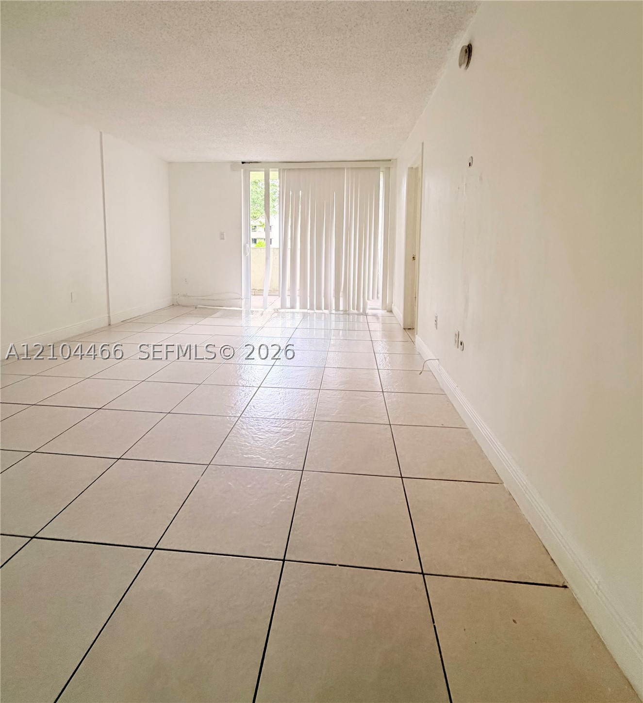 10000 NW 80th Ct #2227, Hialeah Gardens FL 33016