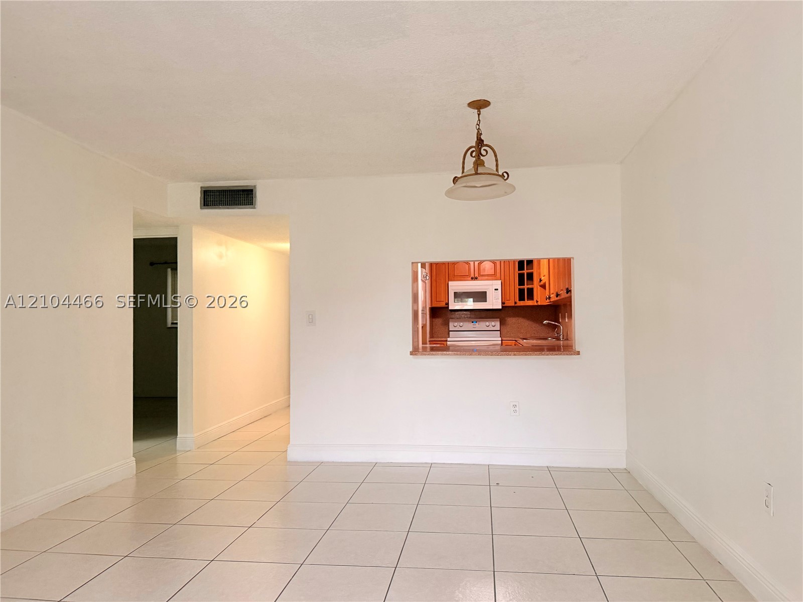 10000 NW 80th Ct #2227, Hialeah Gardens FL 33016