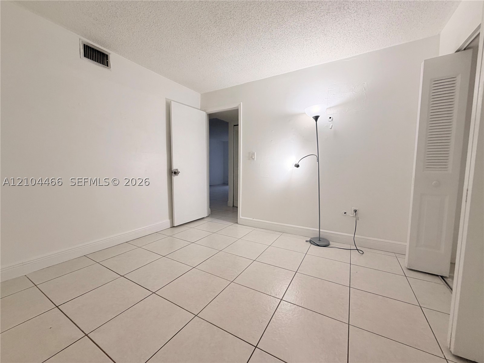 10000 NW 80th Ct #2227, Hialeah Gardens FL 33016