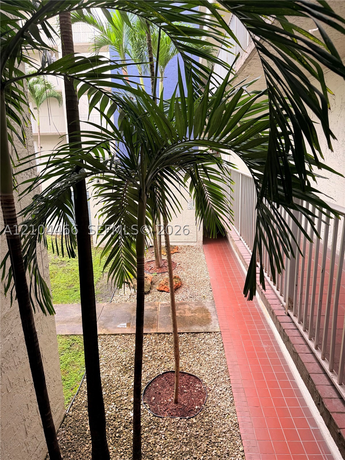 10000 NW 80th Ct #2227, Hialeah Gardens FL 33016