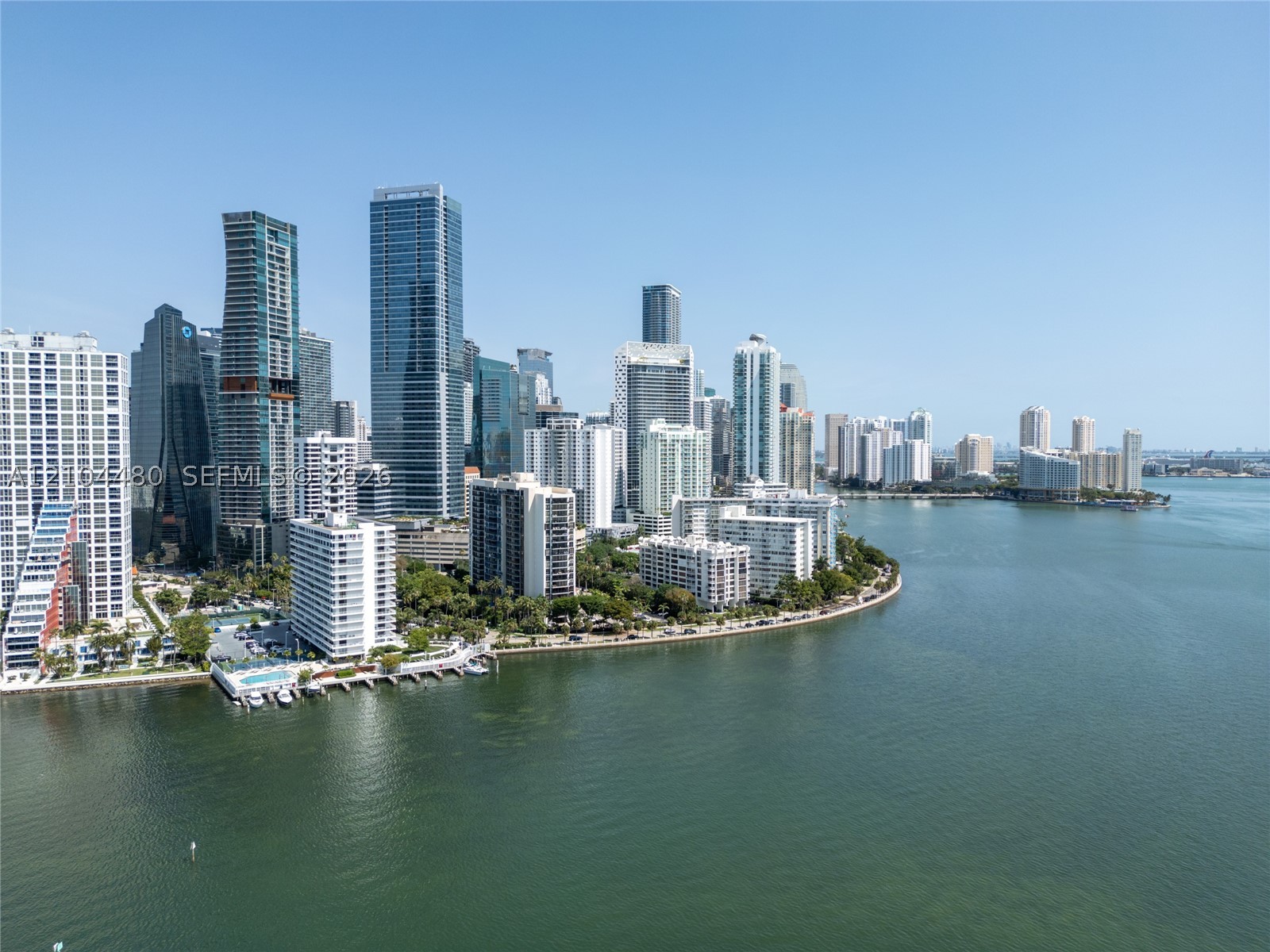 200 SE 15th Rd #4I, Miami FL 33129