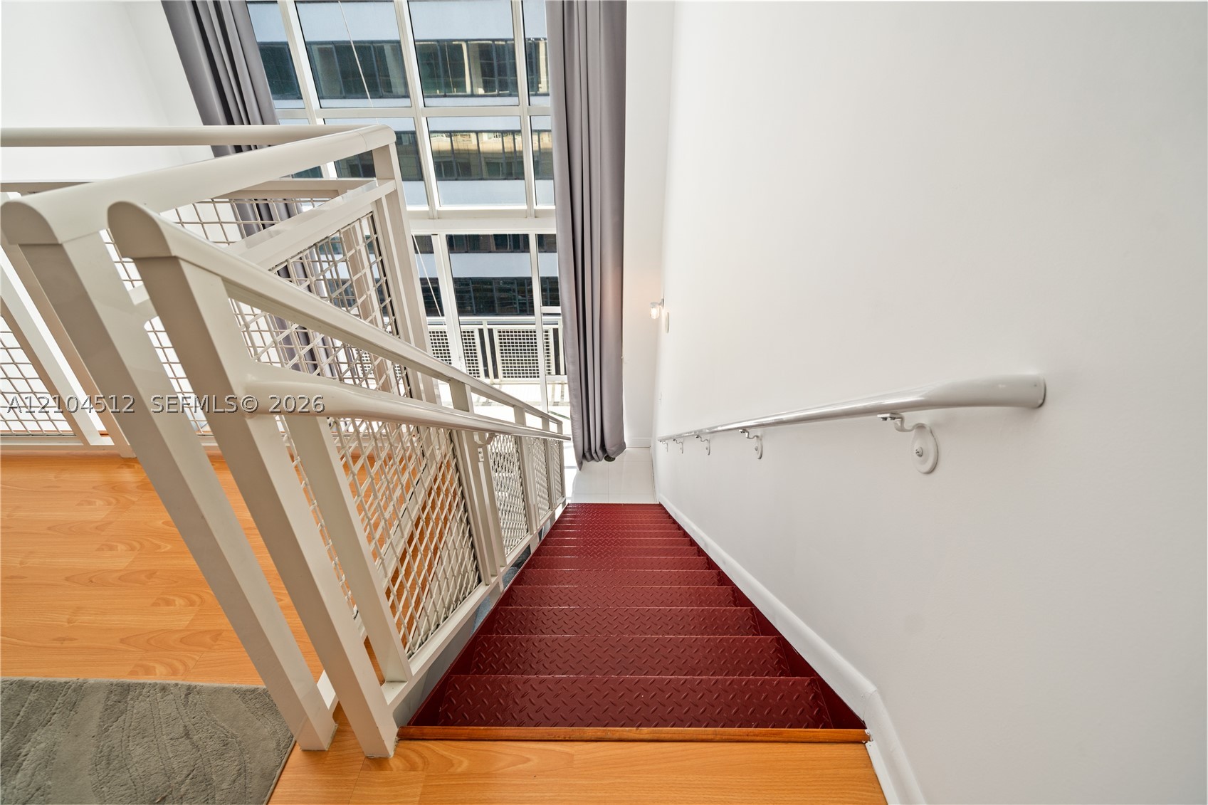 253 NE 2nd St #424, Miami FL 33132