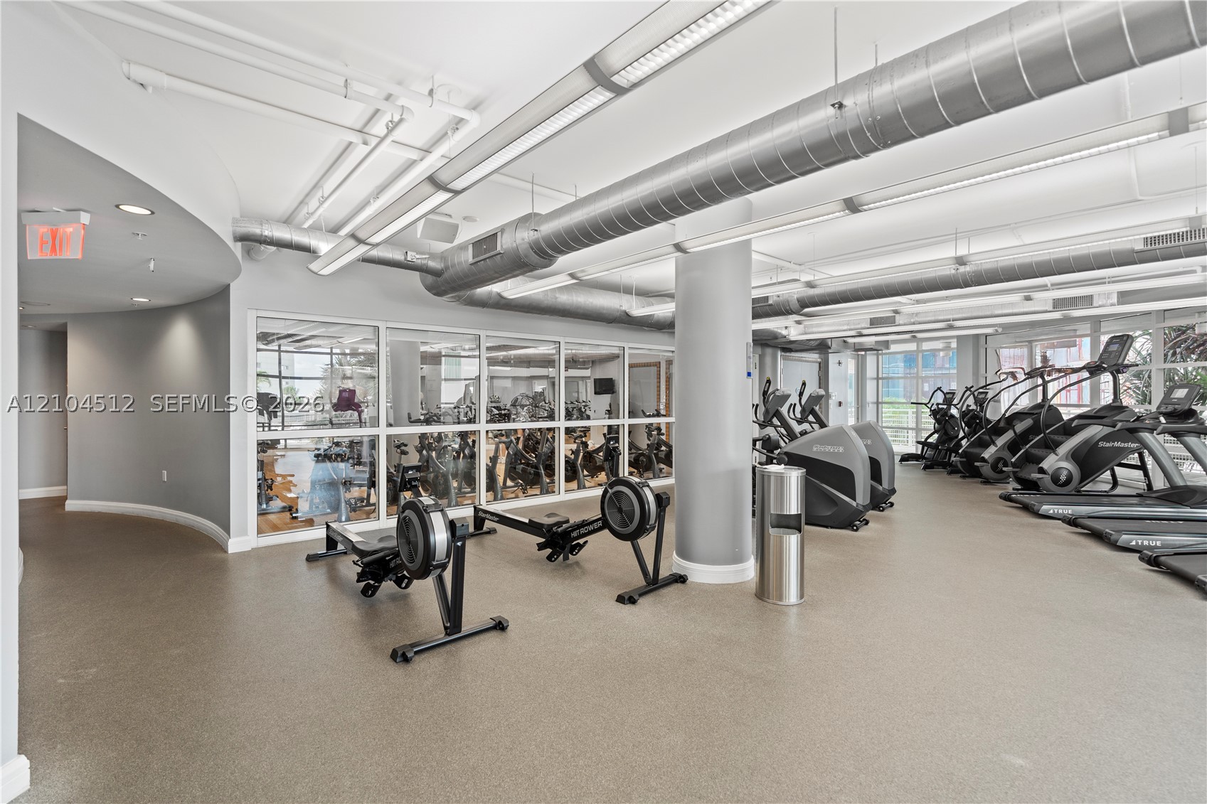 253 NE 2nd St #424, Miami FL 33132