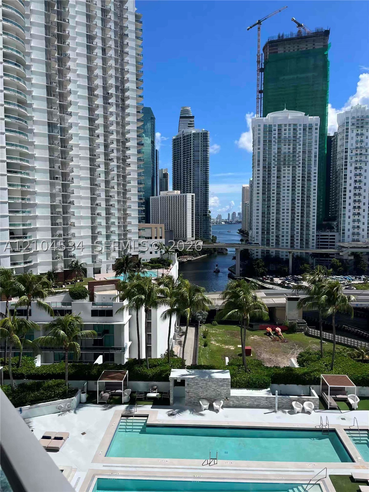90 SW 3rd St #1615, Miami FL 33130
