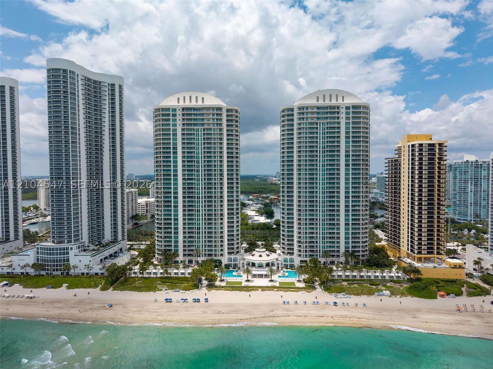 16047 Collins Ave #1401, Sunny Isles Beach FL 33160
