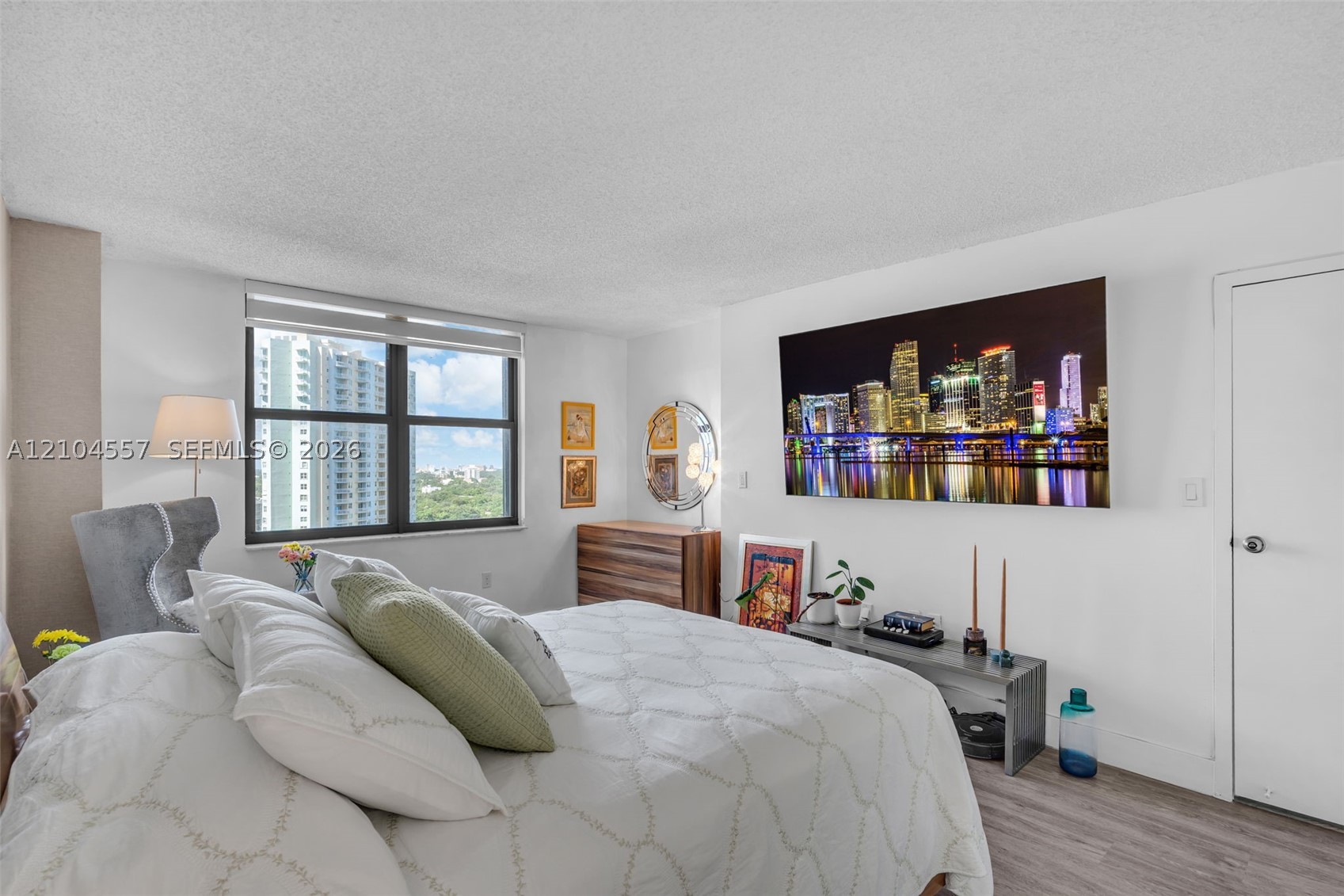 2333 Brickell Ave #1808, Miami FL 33129