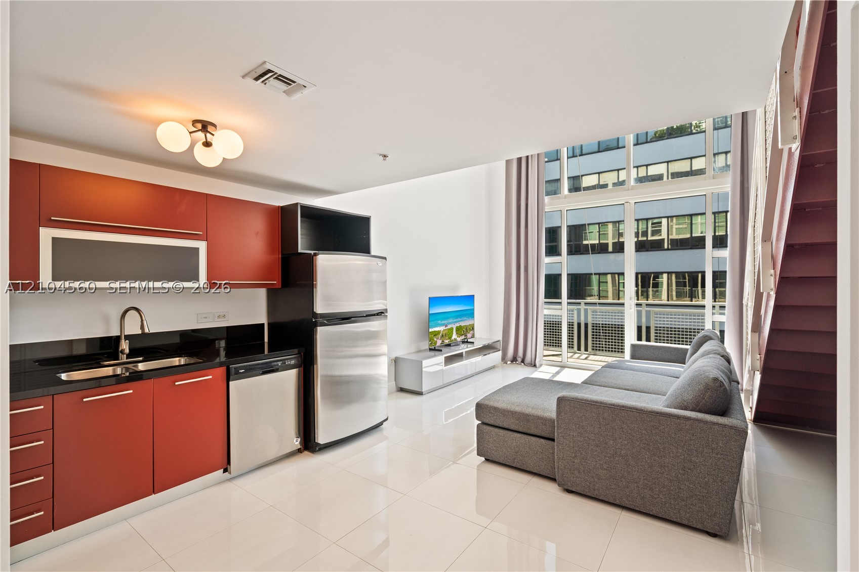 253 NE 2nd St #424, Miami FL 33132