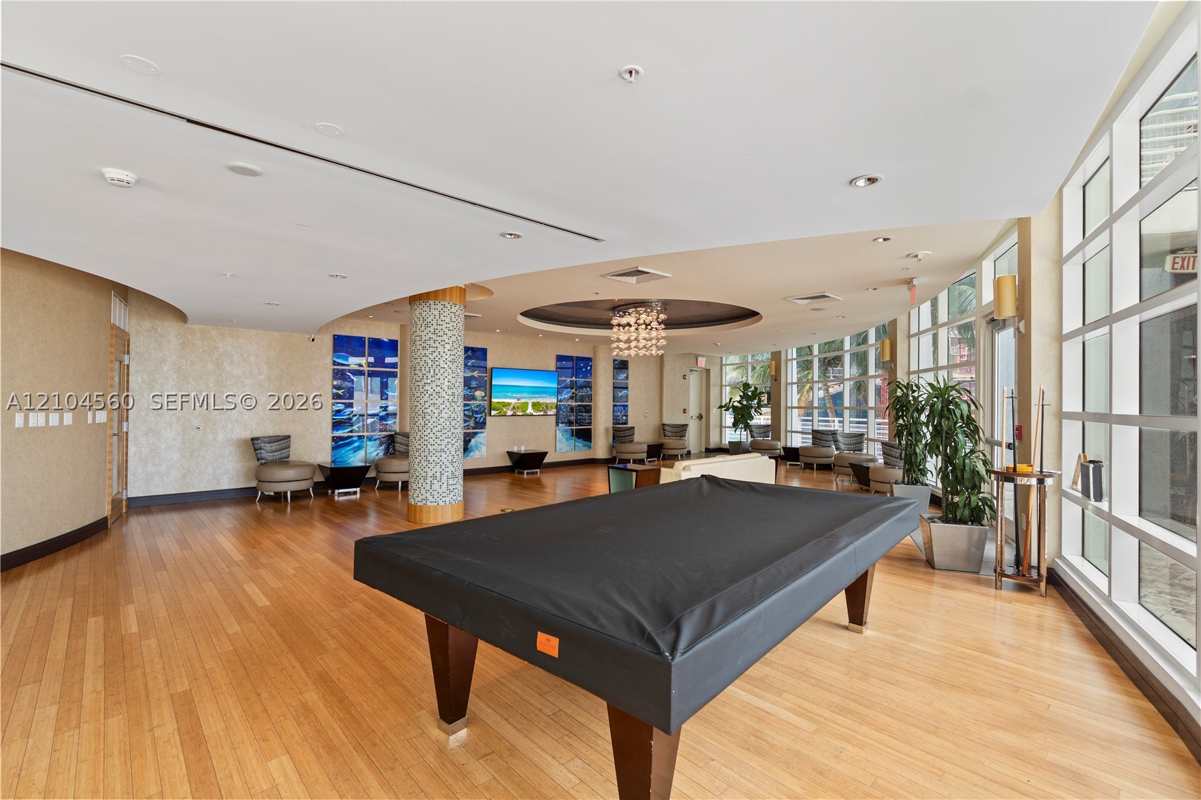 253 NE 2nd St #424, Miami FL 33132