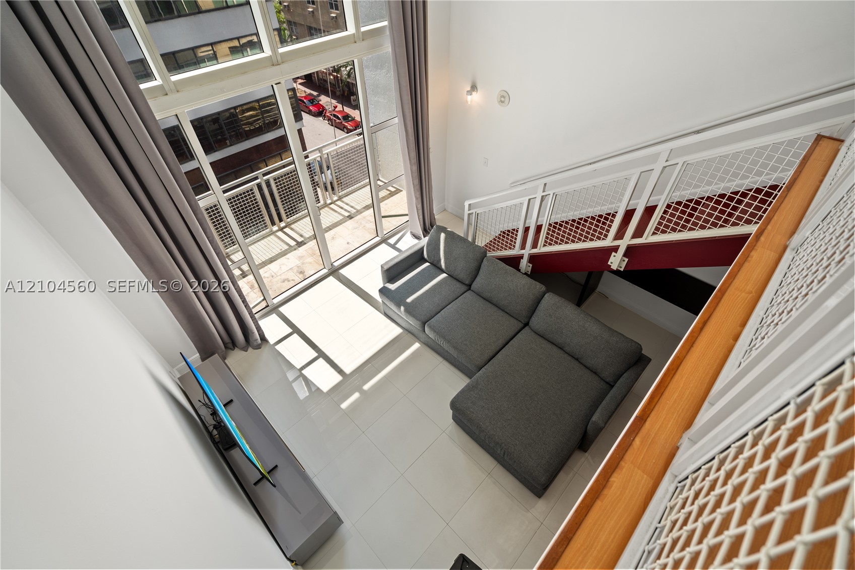 253 NE 2nd St #424, Miami FL 33132