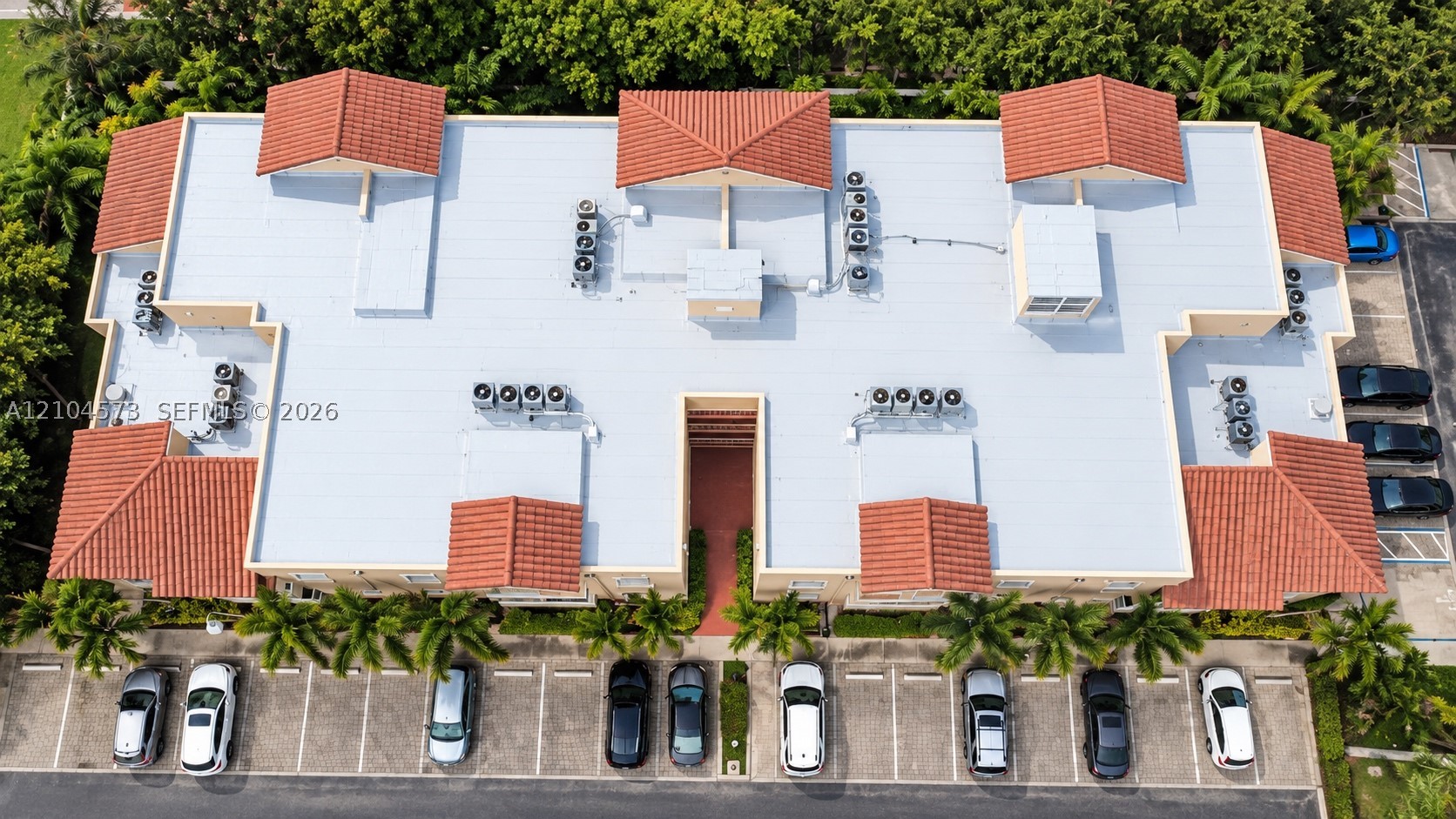 609 E Sheridan St #404, Dania Beach FL 33004