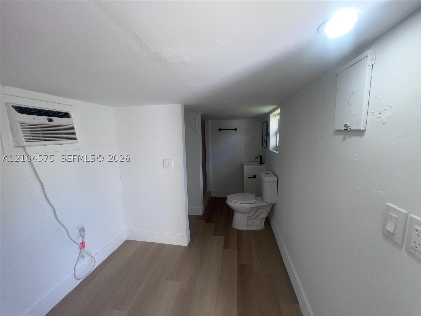 61 SW 55th Ave, Miami FL 33134