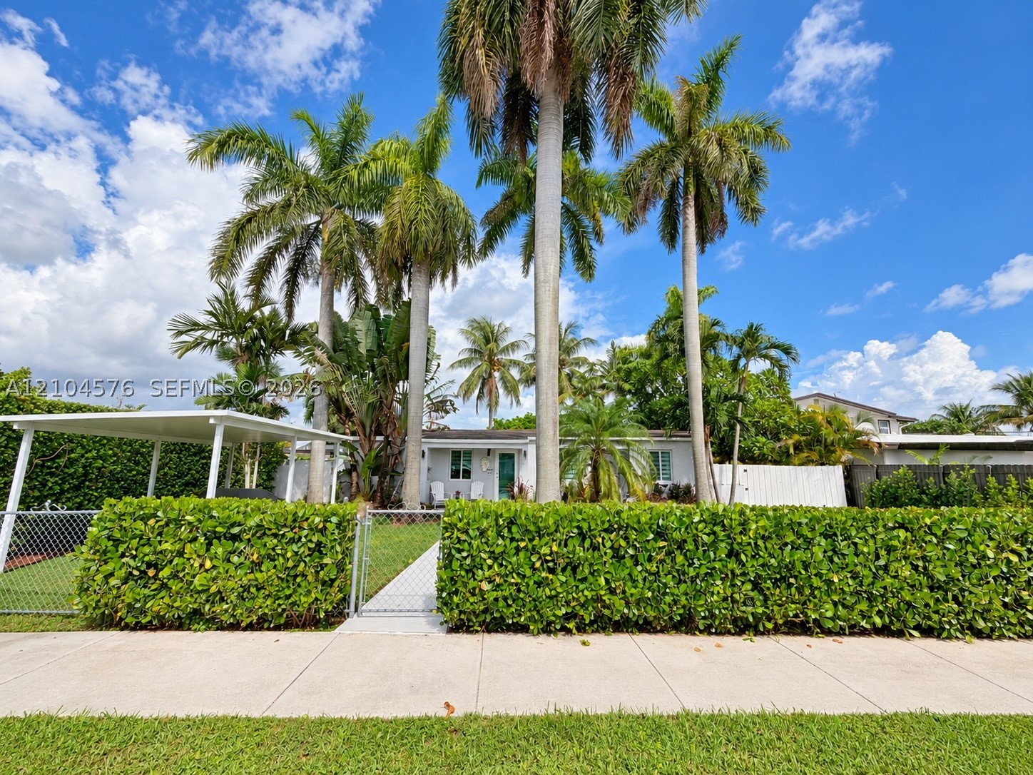 9755 SW 54th St, Miami FL 33165