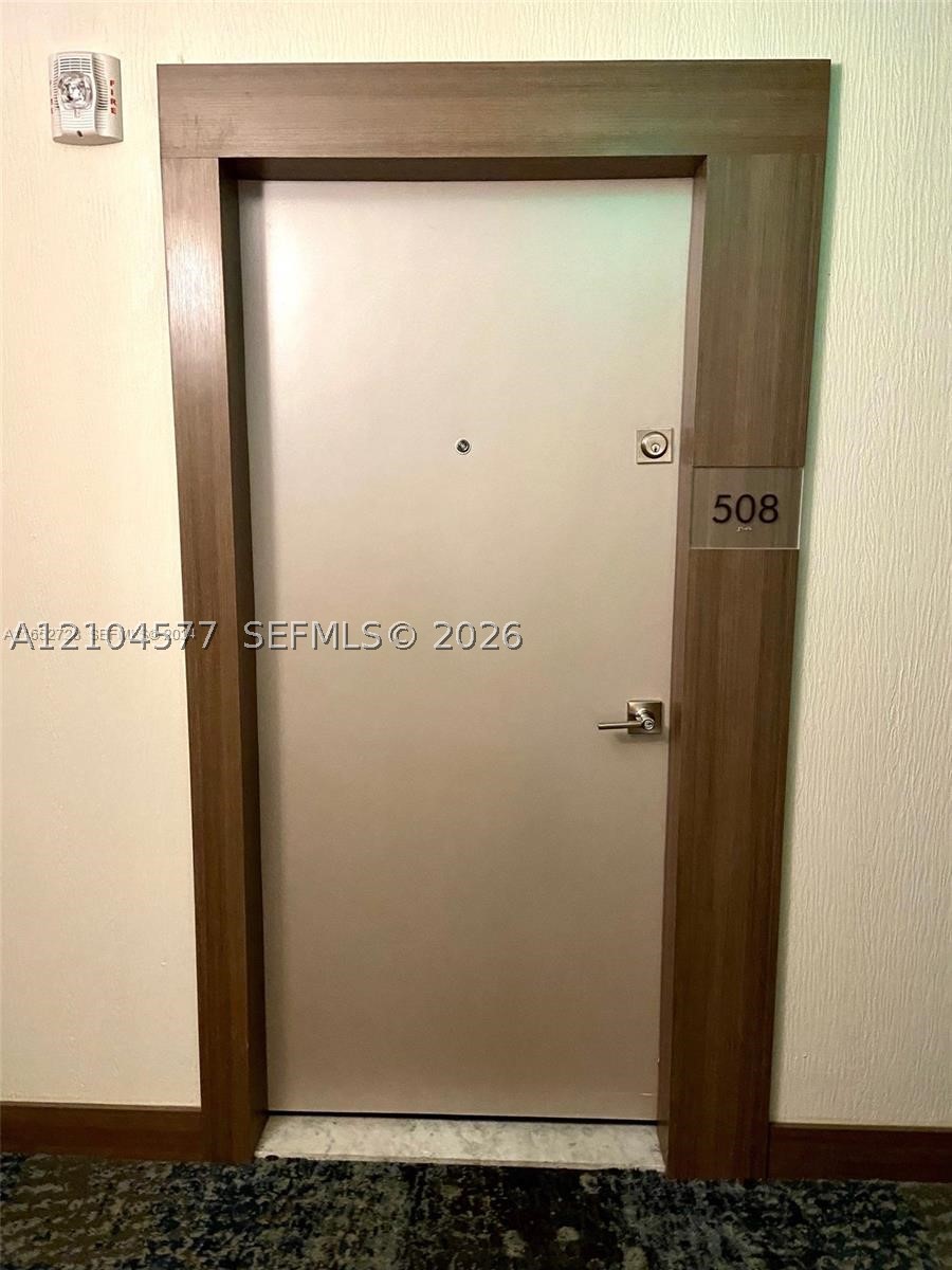 3701 N Country Club Dr #508, Aventura FL 33180