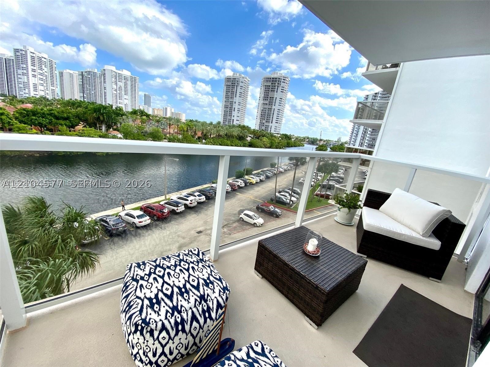 3701 N Country Club Dr #508, Aventura FL 33180