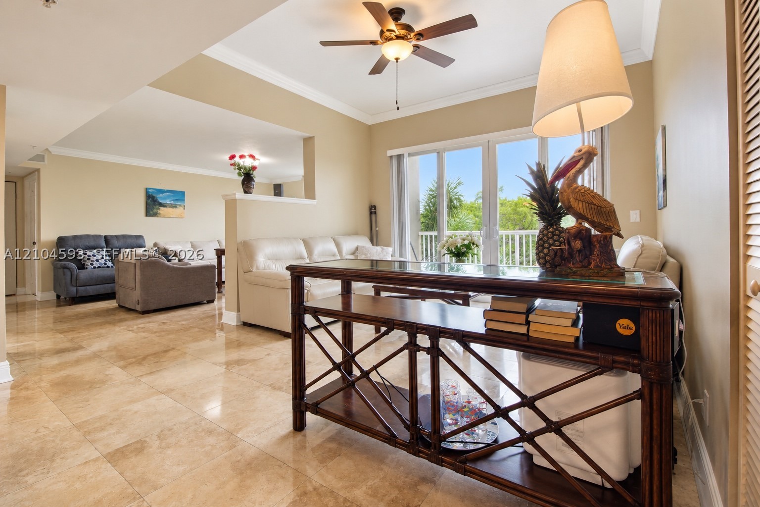 609 E Sheridan St #405, Dania Beach FL 33004