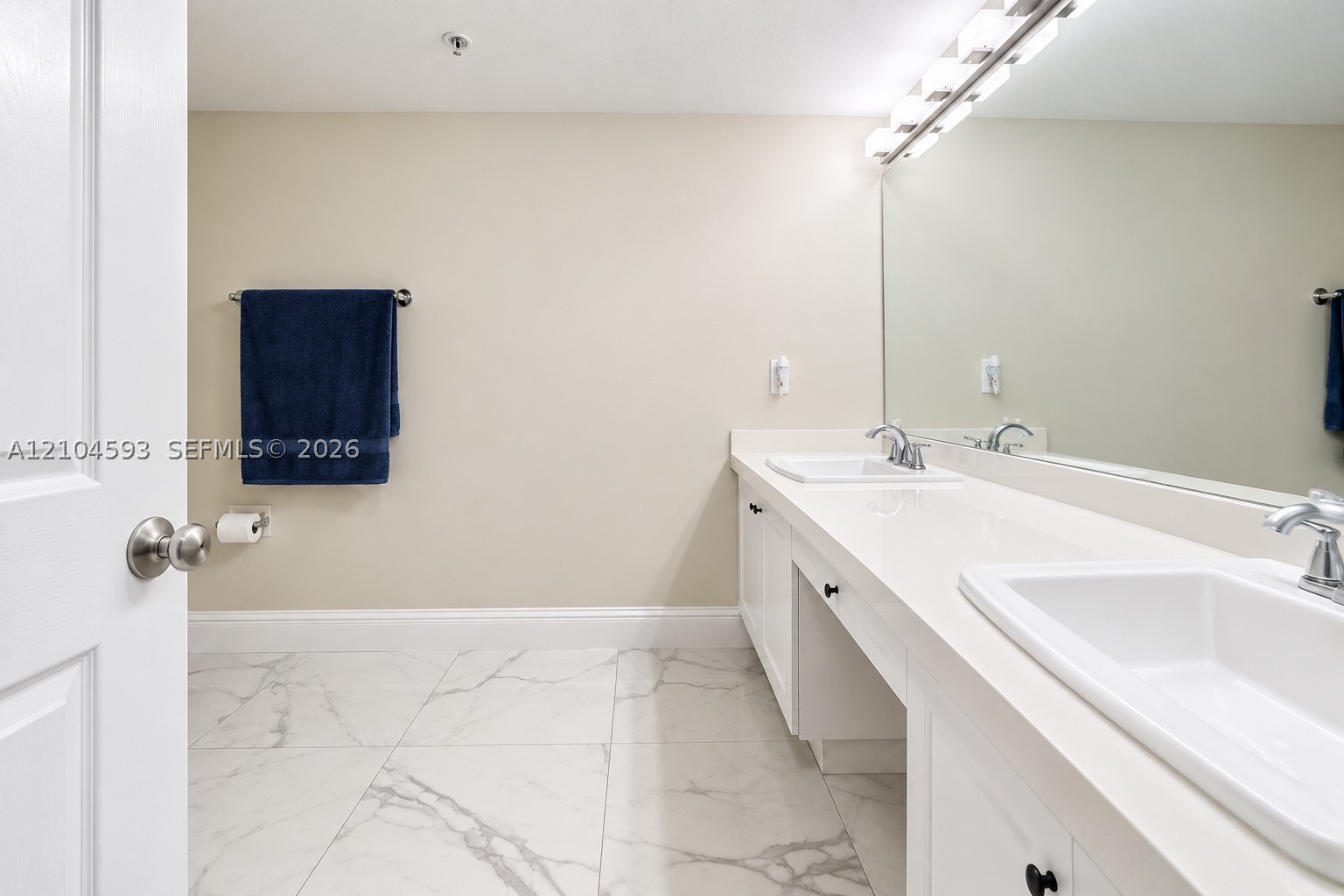 609 E Sheridan St #405, Dania Beach FL 33004