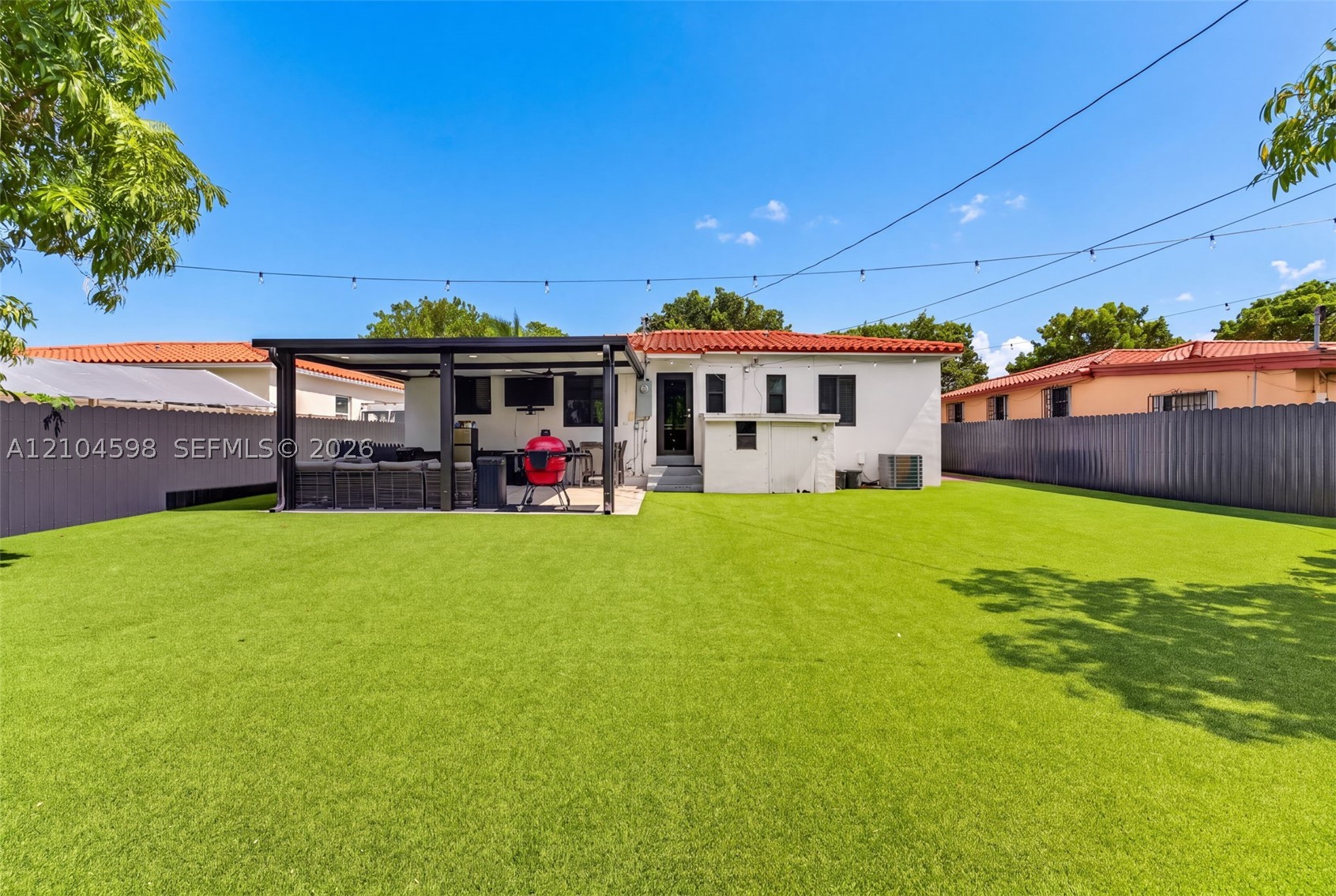 220 SW 51st Ct, Miami FL 33134