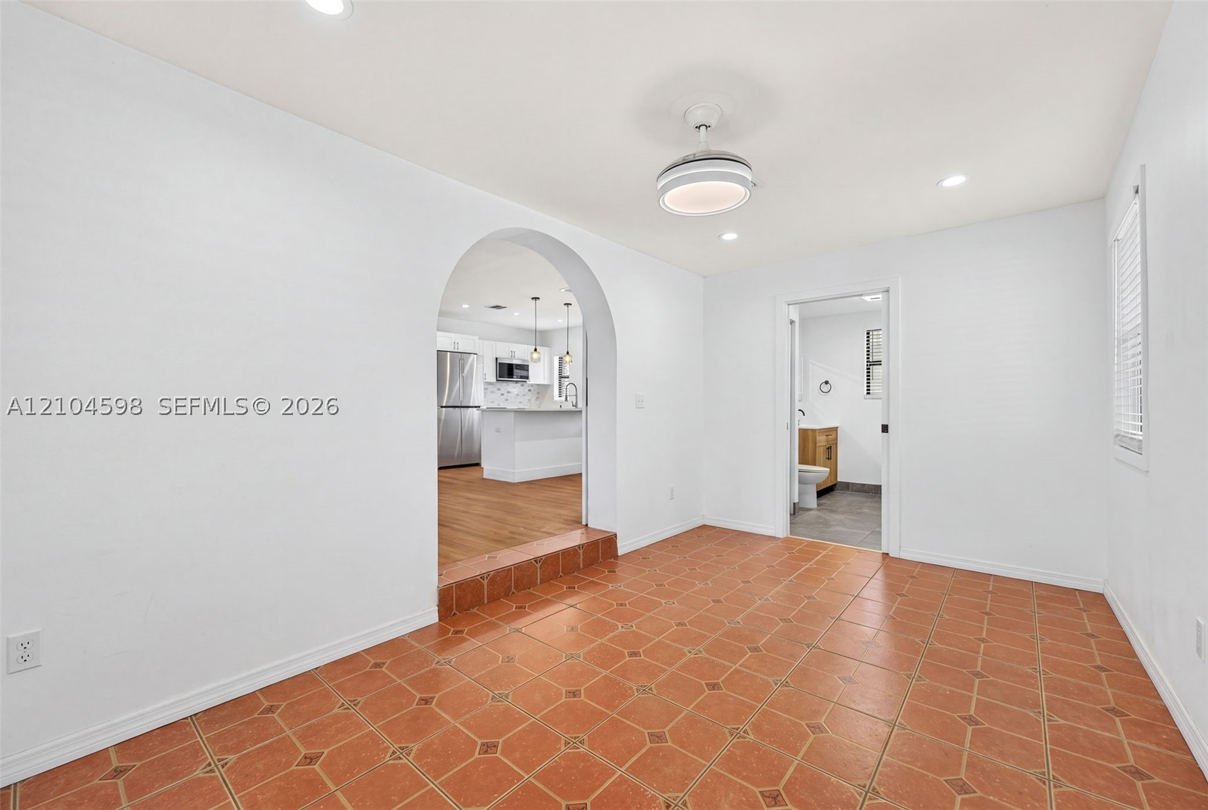 220 SW 51st Ct, Miami FL 33134