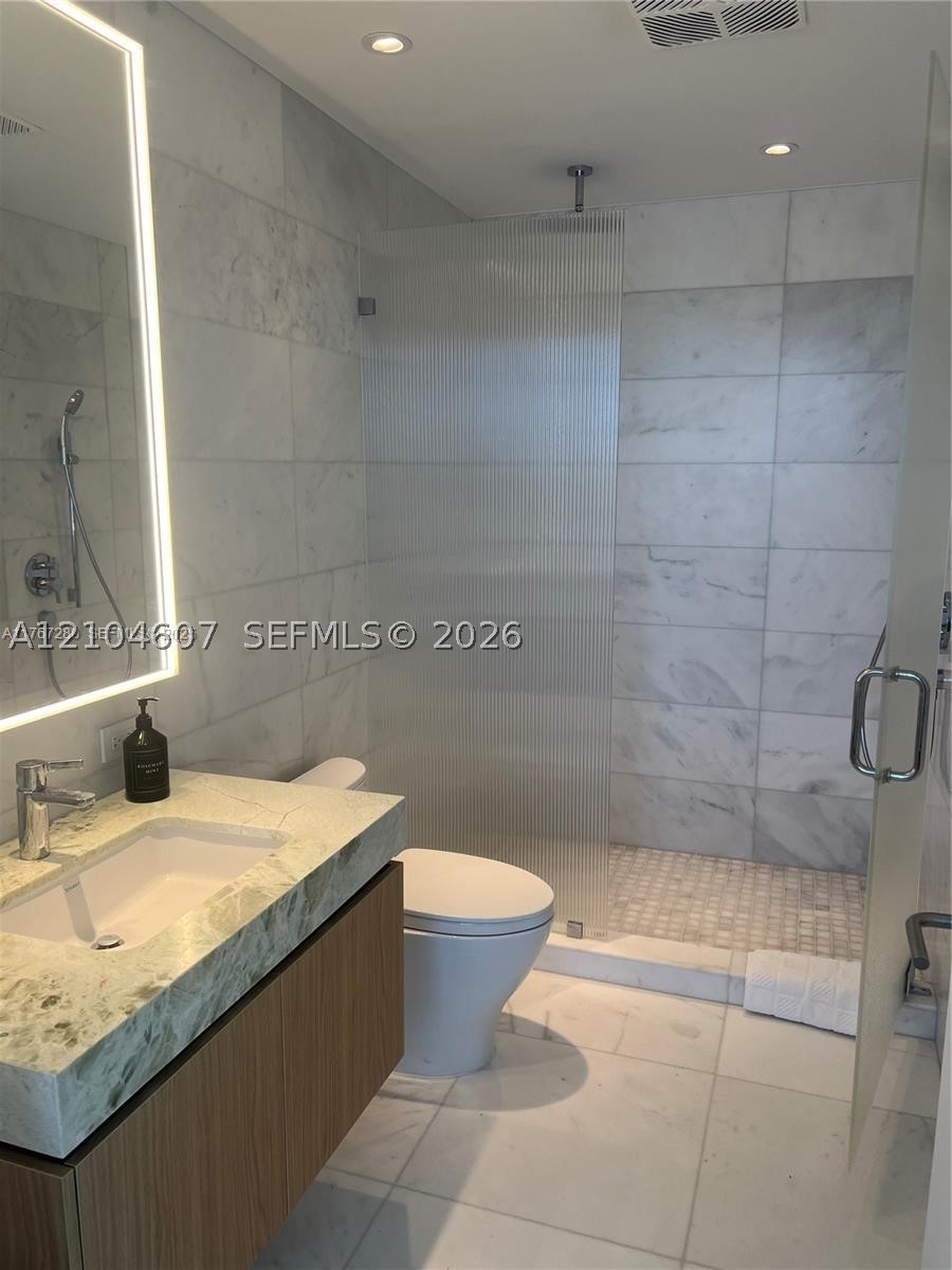 500 Alton Rd #1008, Miami Beach FL 33139