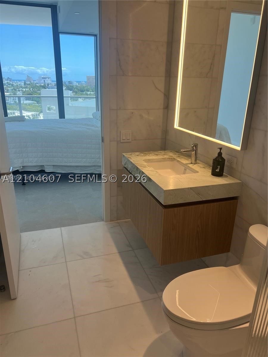 500 Alton Rd #1008, Miami Beach FL 33139
