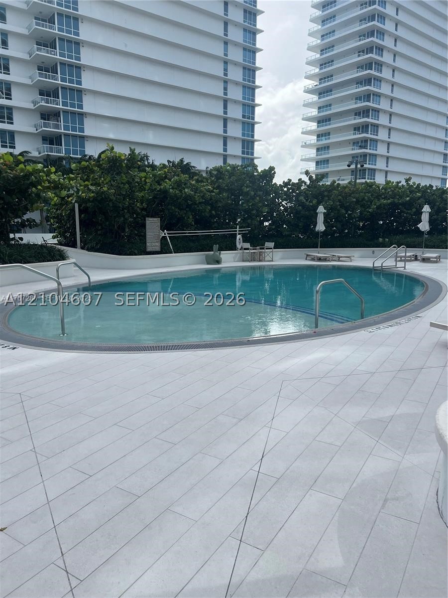 500 Alton Rd #1008, Miami Beach FL 33139