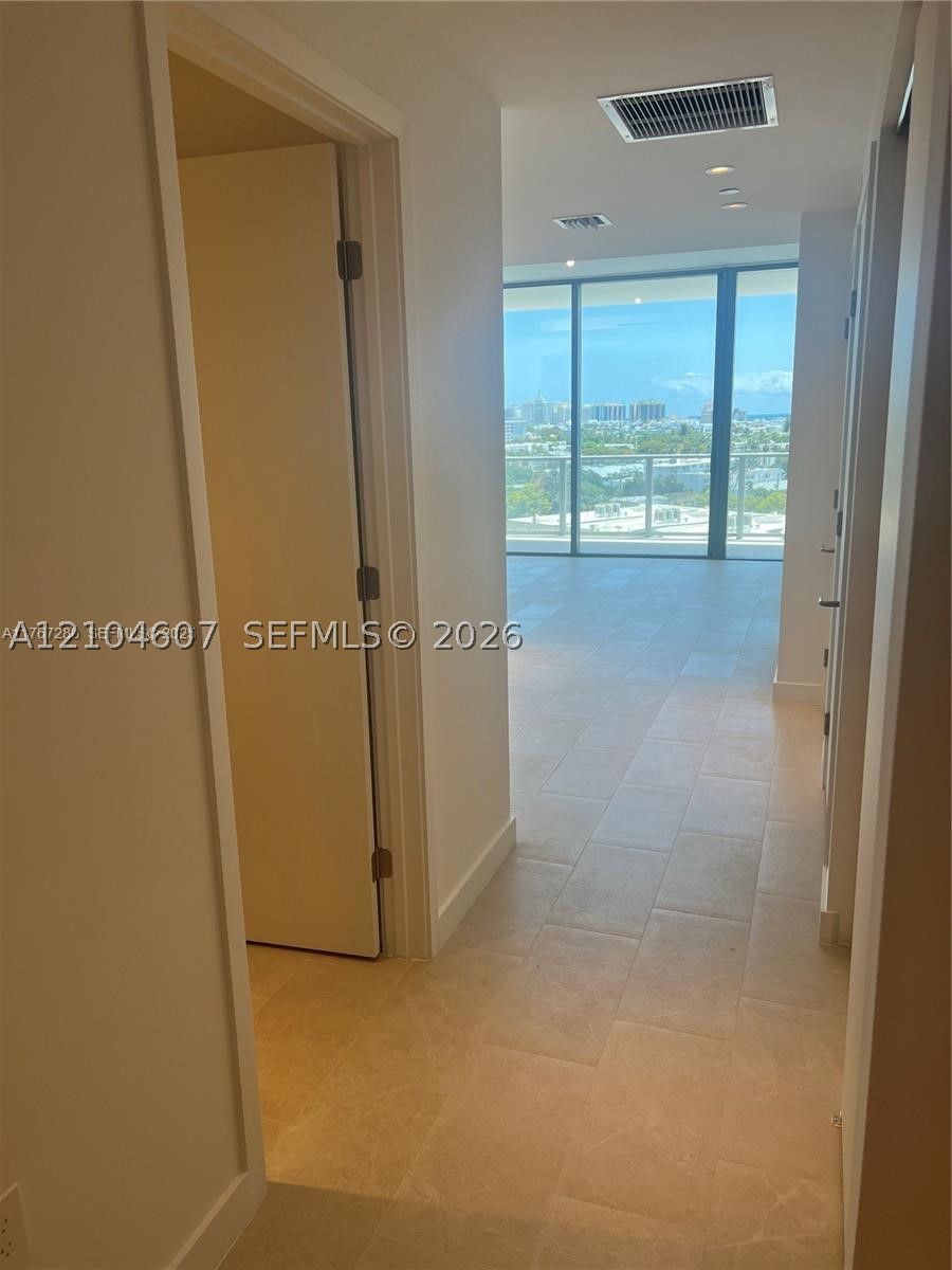 500 Alton Rd #1008, Miami Beach FL 33139