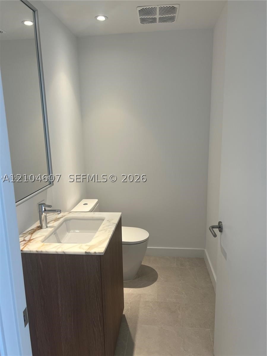 500 Alton Rd #1008, Miami Beach FL 33139