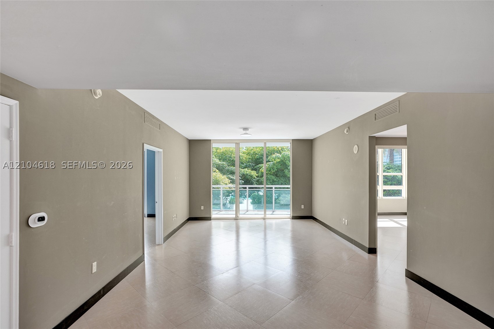 951 Brickell Ave #1106, Miami FL 33131