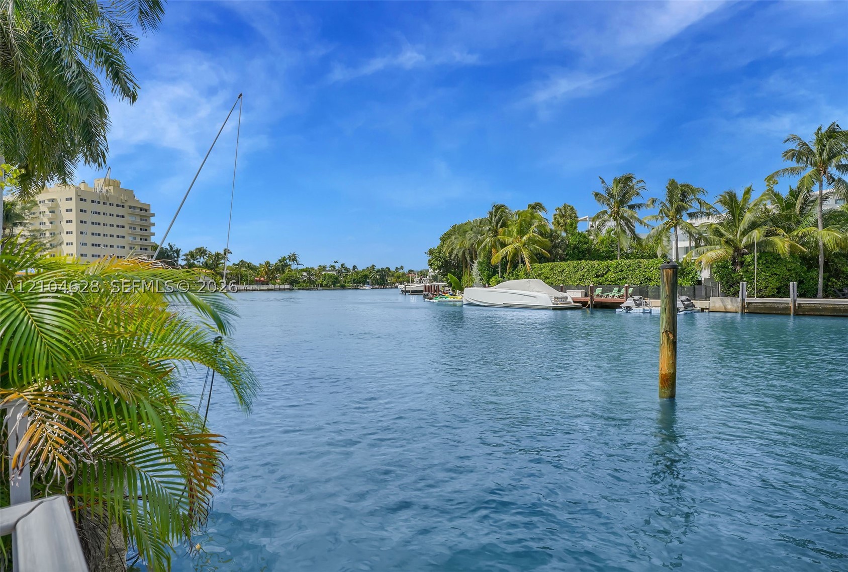 4800 Pine Tree Dr #101, Miami Beach FL 33140