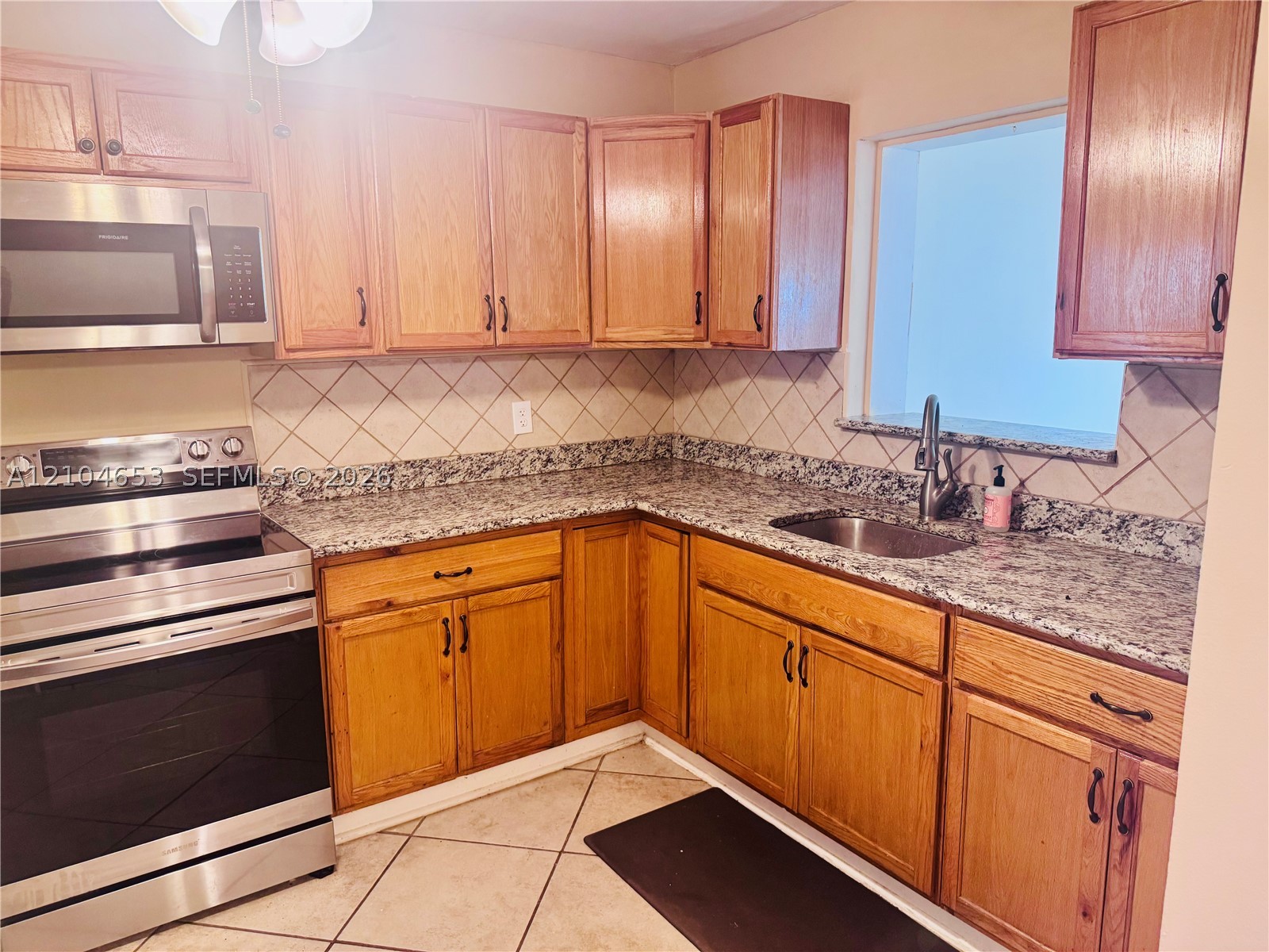 1530 N 17th Ave N, Lake Worth FL 33460