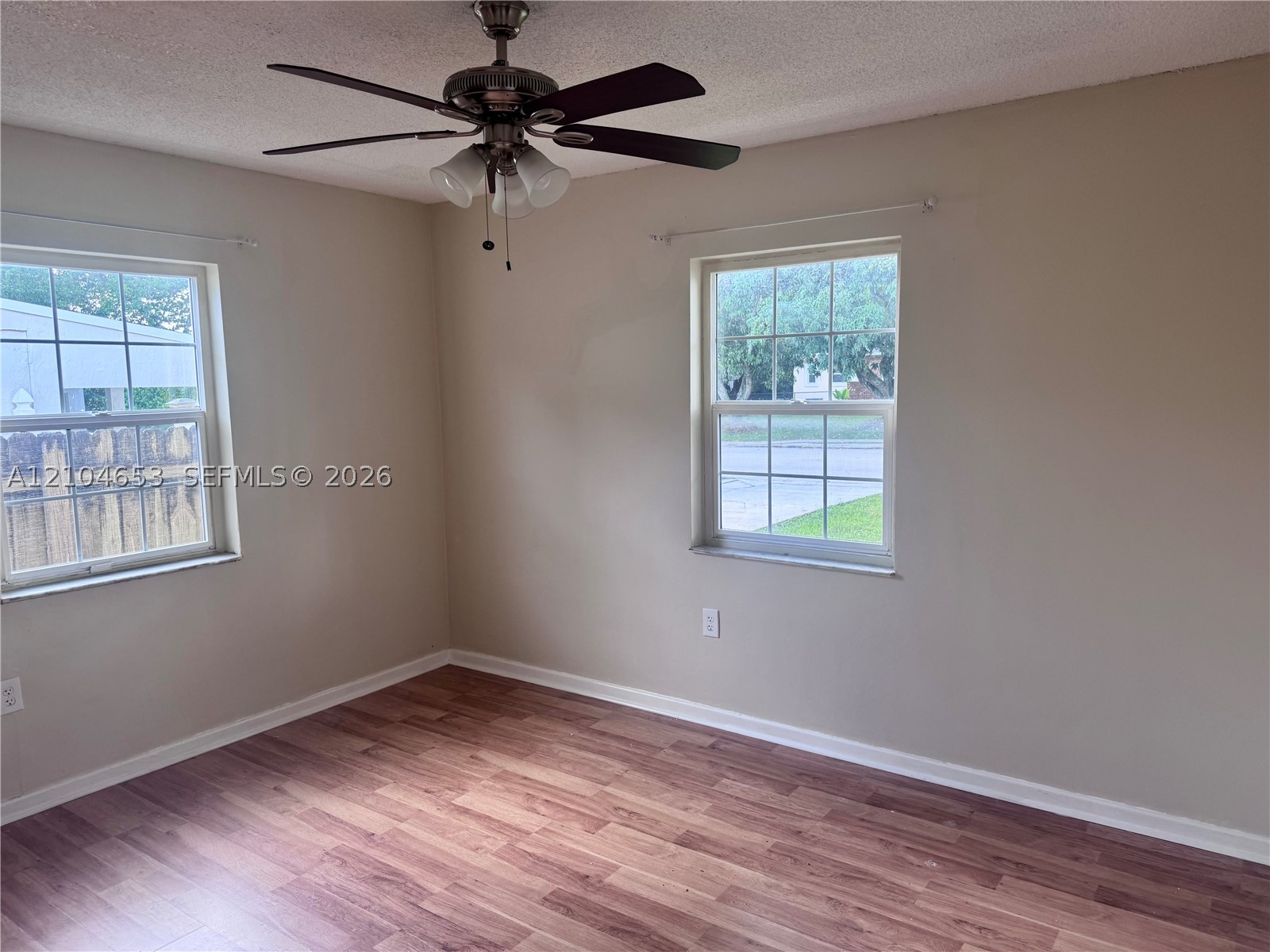 1530 N 17th Ave N, Lake Worth FL 33460