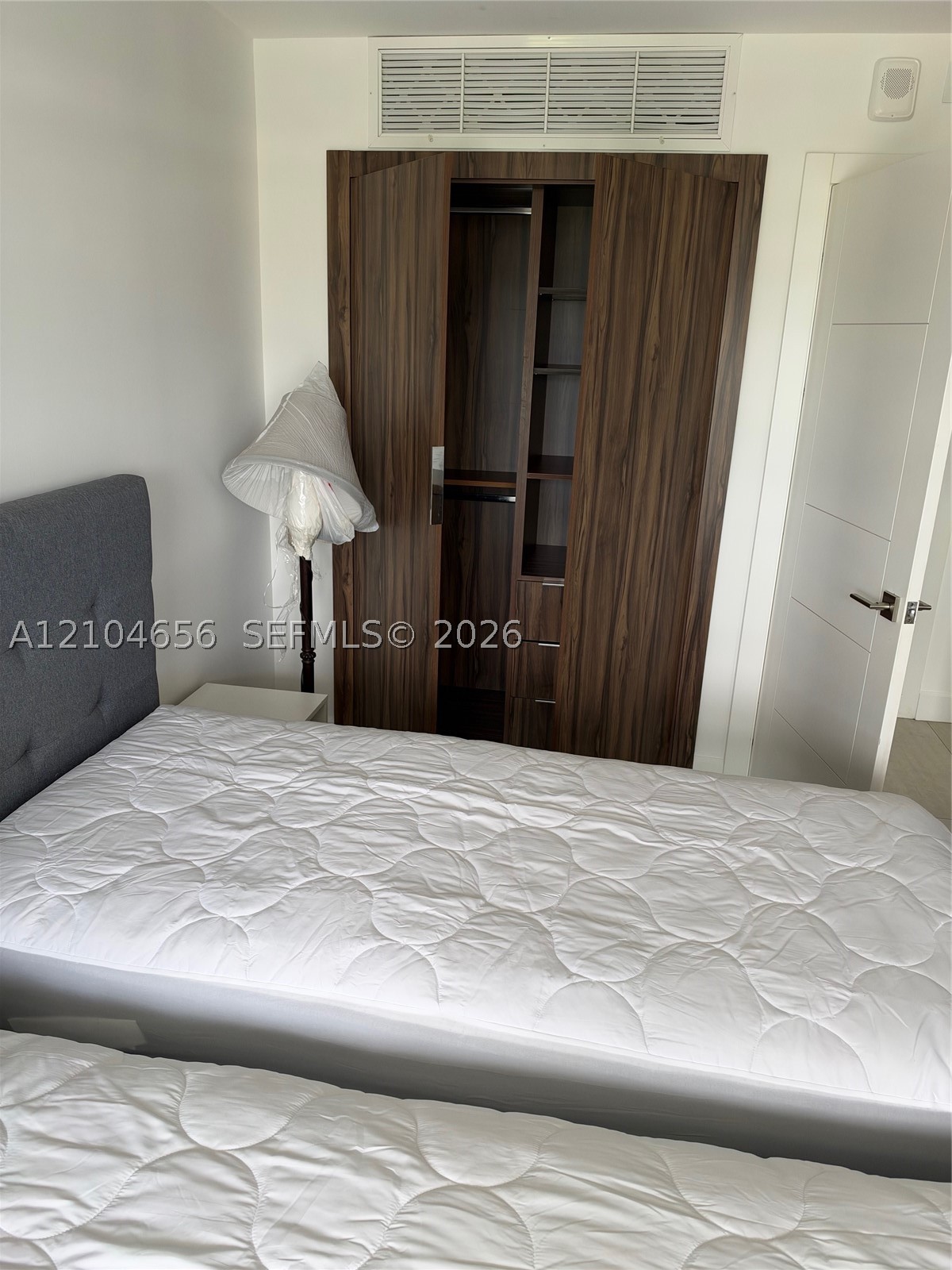 9801 Collins Ave #12Q, Bal Harbour FL 33154