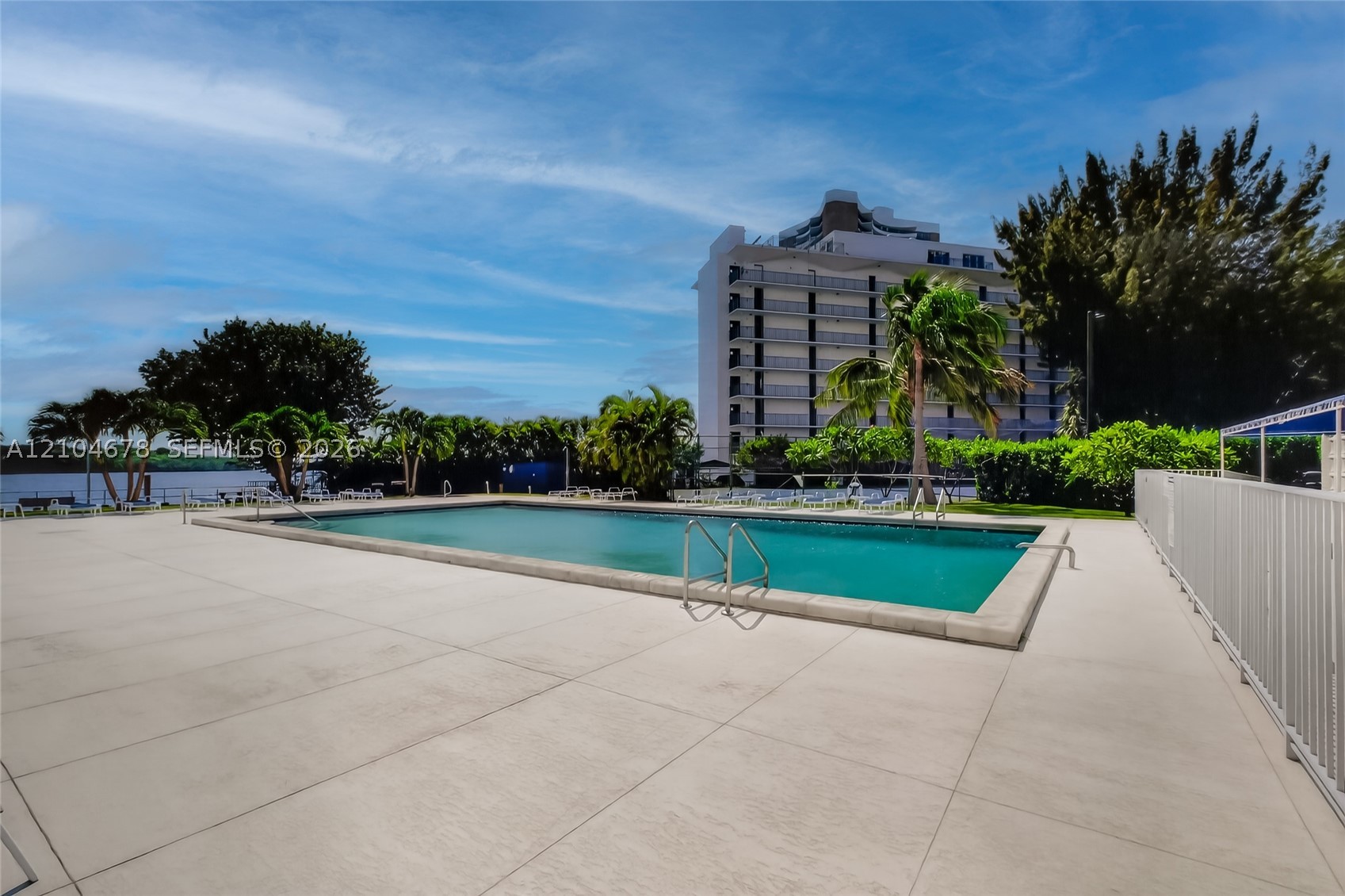 880 NE 69th St #14H, Miami FL 33138