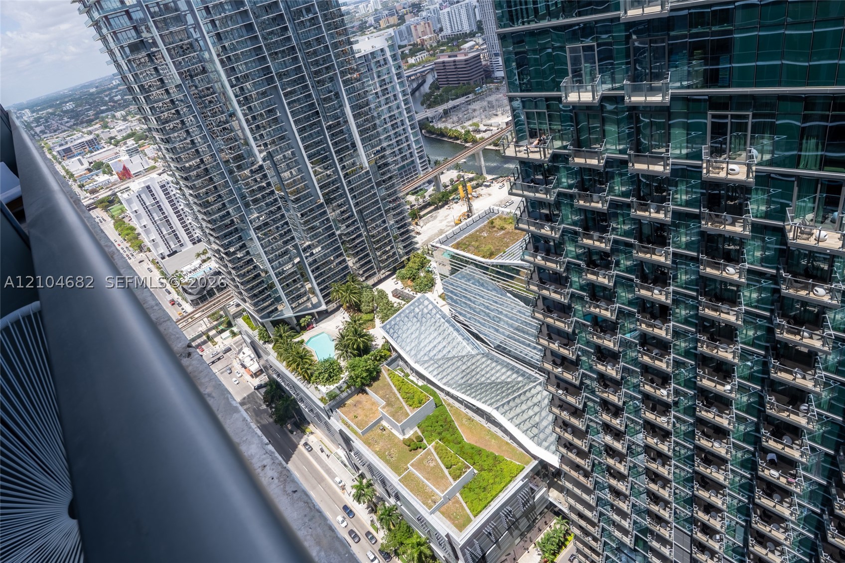 801 S Miami Ave #4405, Miami FL 33130