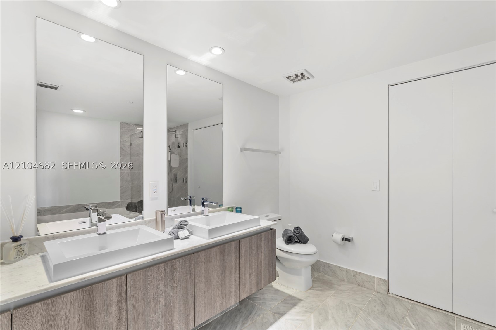 801 S Miami Ave #4405, Miami FL 33130