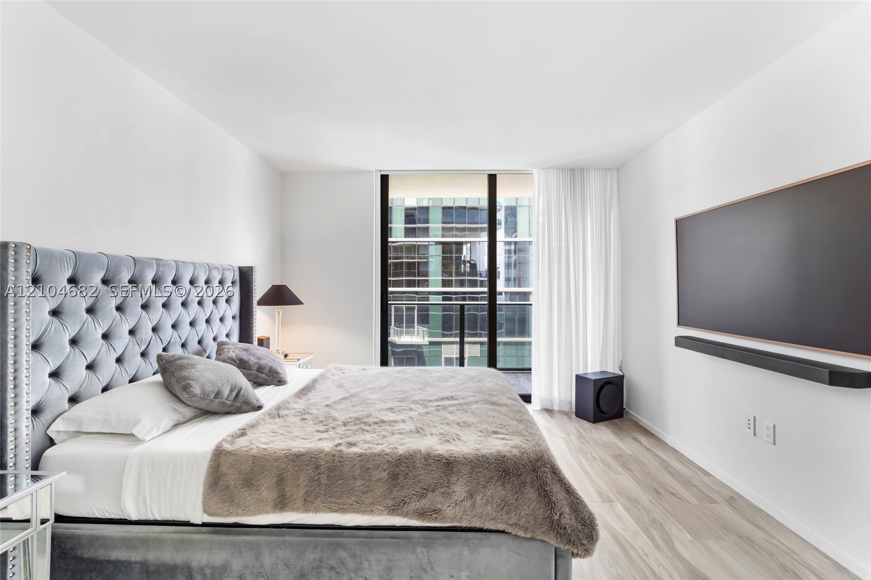 801 S Miami Ave #4405, Miami FL 33130