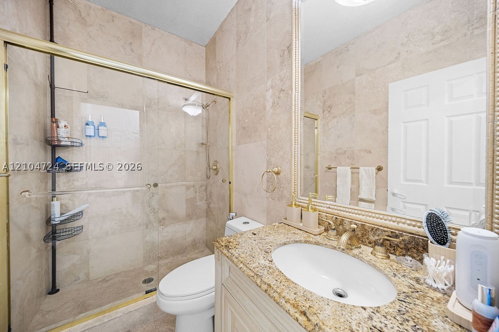 5750 SW 67th Ave, Miami FL 33143