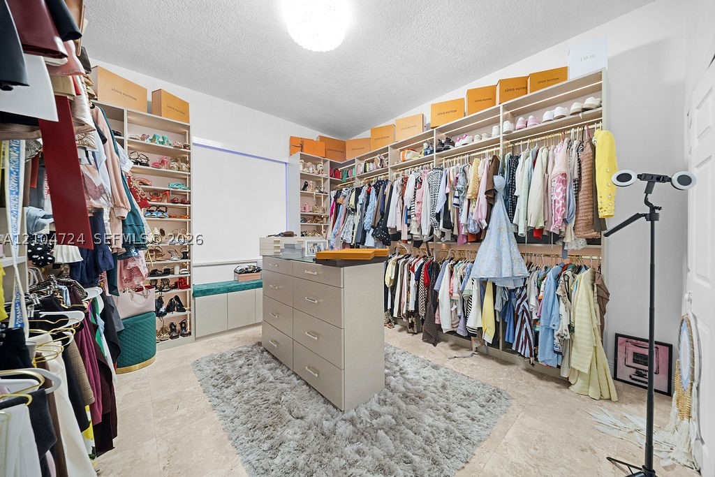 5750 SW 67th Ave, Miami FL 33143