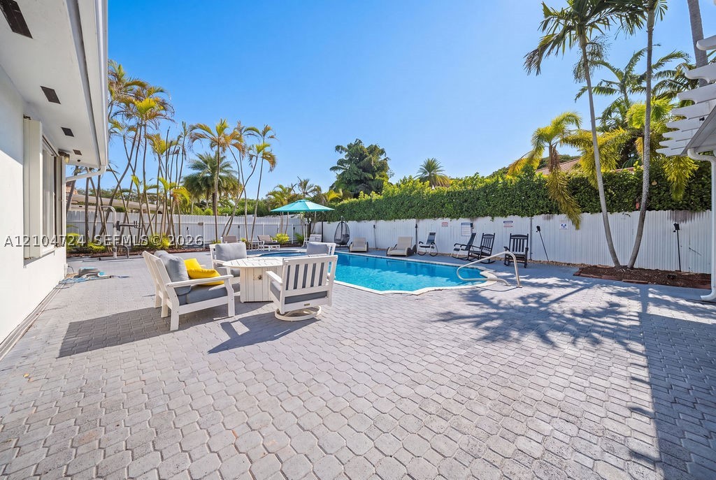 5750 SW 67th Ave, Miami FL 33143